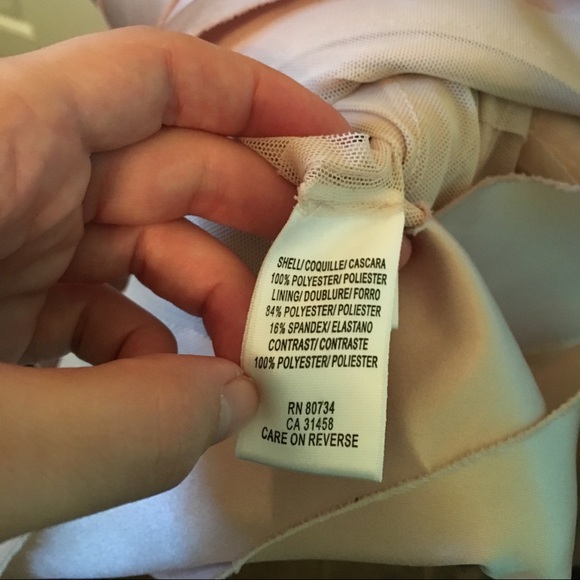 BCBG MAXAZRIA DRESS Size 4 Halter Formal Cocktail Holiday Dress Champagne - Picture 10 of 10